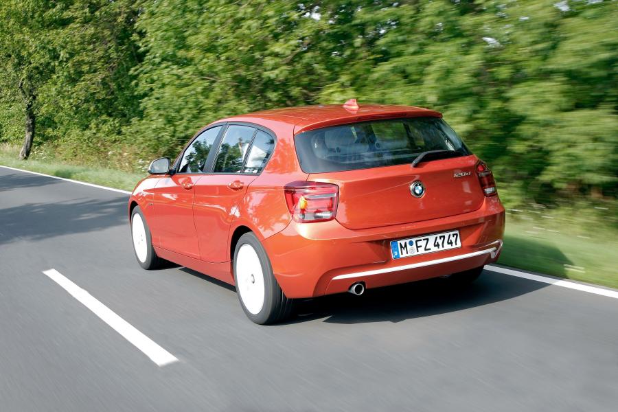  BMW 120d Urban Line 2011 года  (фото 116 из 193)